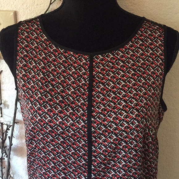 Ann Taylor Sleeveless Blouse - Picture 3 of 7